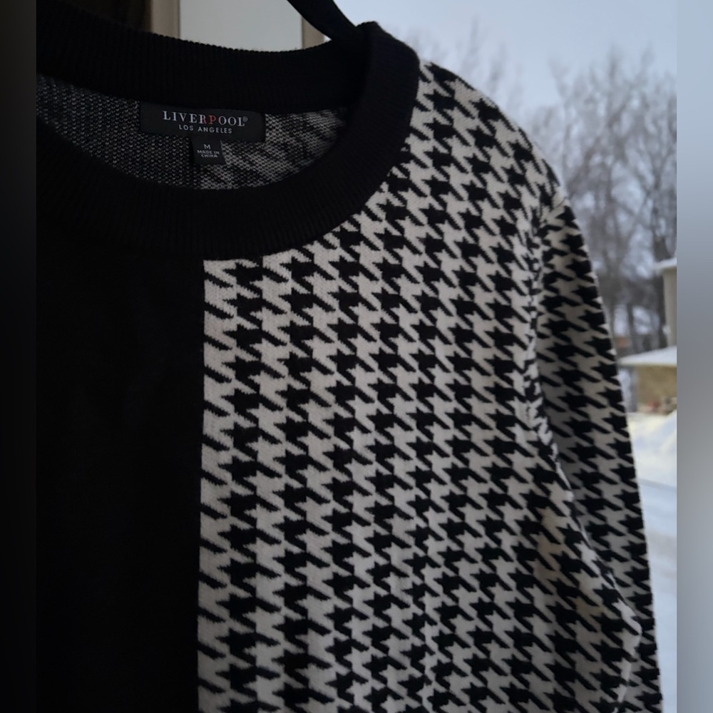 🆕🖤🤍 Liverpool Los Angeles Black White Houndstooth Colorblock Knit Sweater Size M - Picture 7 of 16